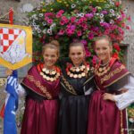 Besonder kroatische Trachten