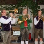 Auch Obmann Sepp Schwaiger und Kapellmeister Florian Madleitner spielen auf