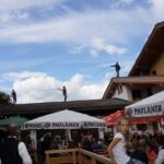 Geschnalzt wird auch am Dach