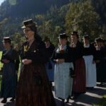 Die Trachtenfrauen mit Obfrau Martina Hammerschmid